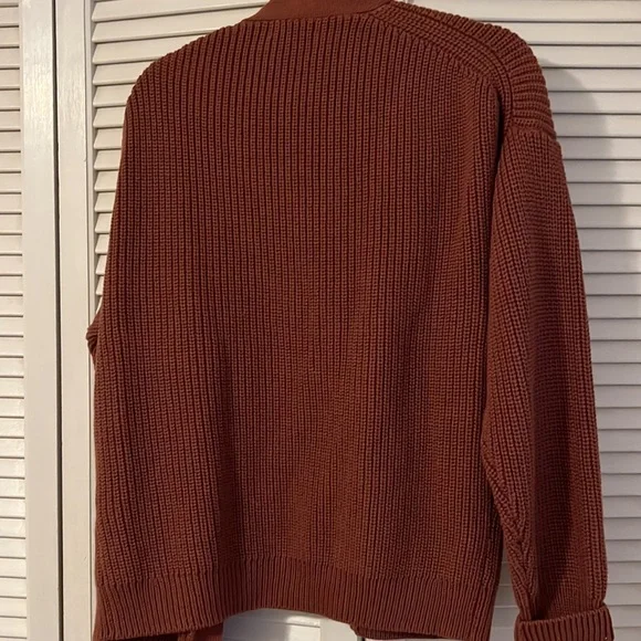 Tradlands Rust-Brown V-Neck Button Cardigan - Picture 3 of 8